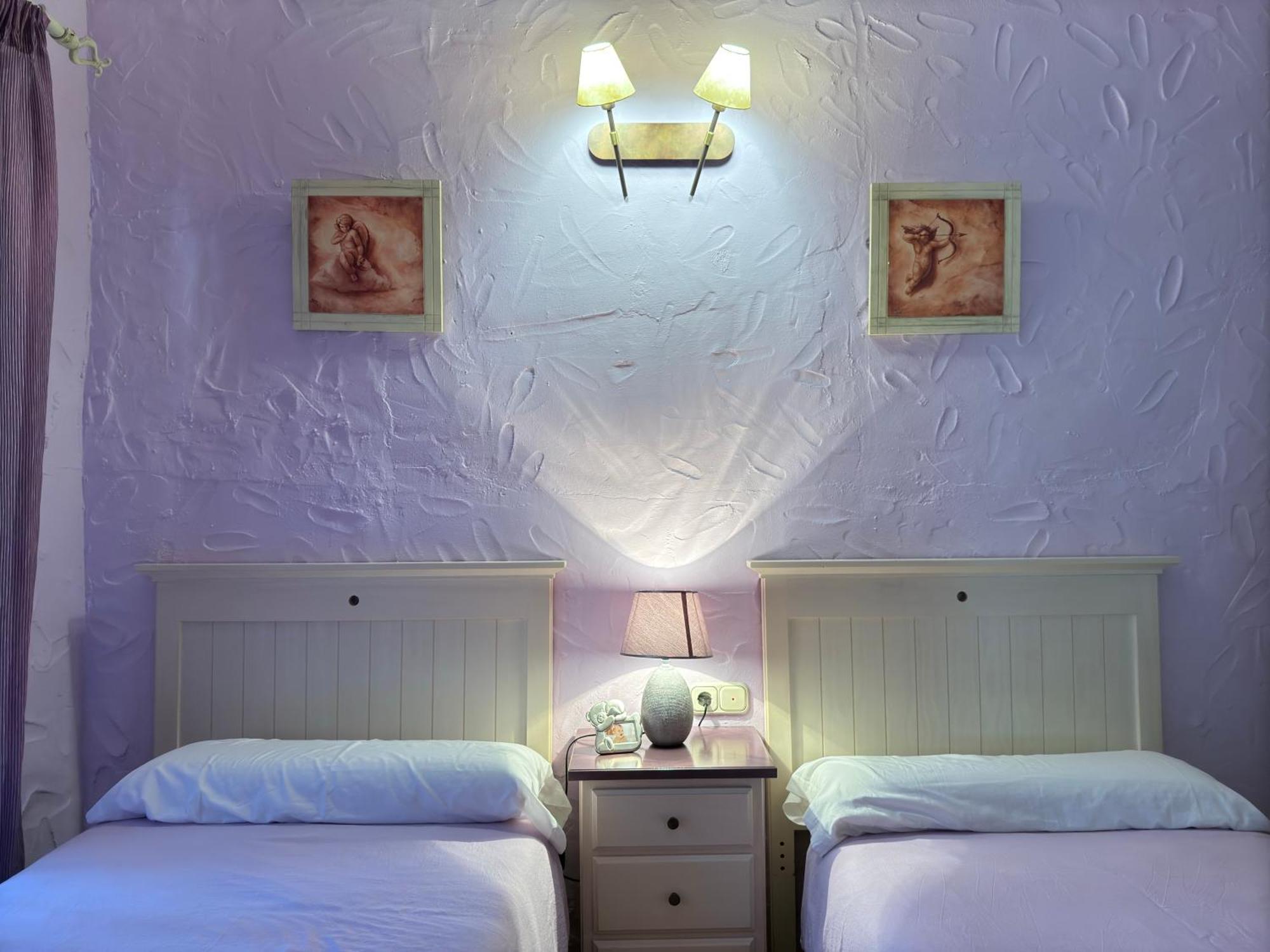 Semesterbostad La Fuente Del Pedregal Casa 1 - Y Piscinas
