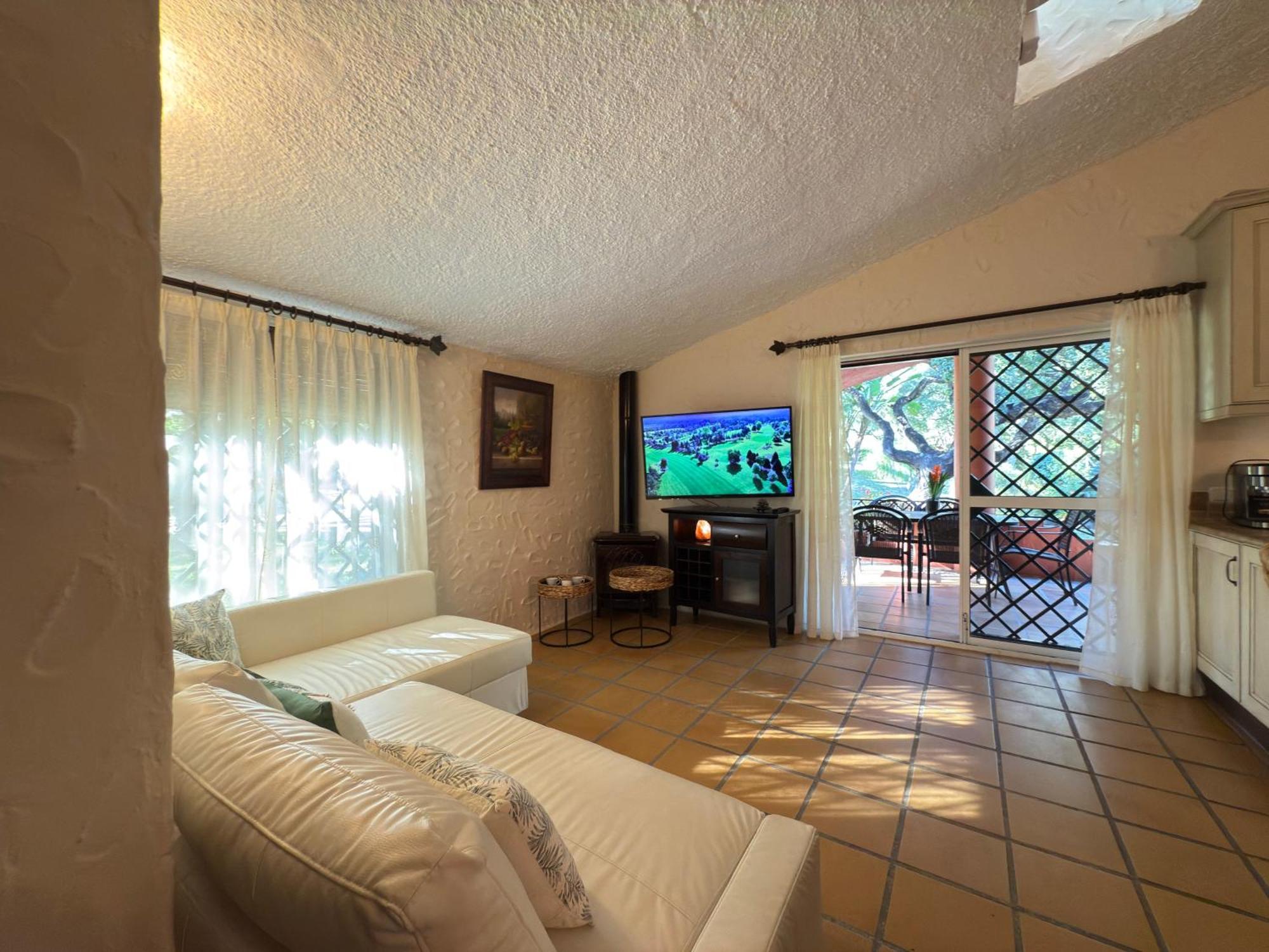 La Fuente Del Pedregal Casa 1 - Y Piscinas Semesterbostad